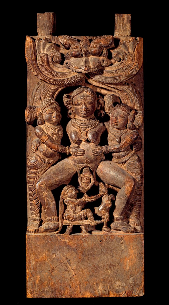 Arte indio: representación de Mahamai, diosa madre, dando a luz. Relieve de madera del siglo XVIII. Colección privada de Indian School