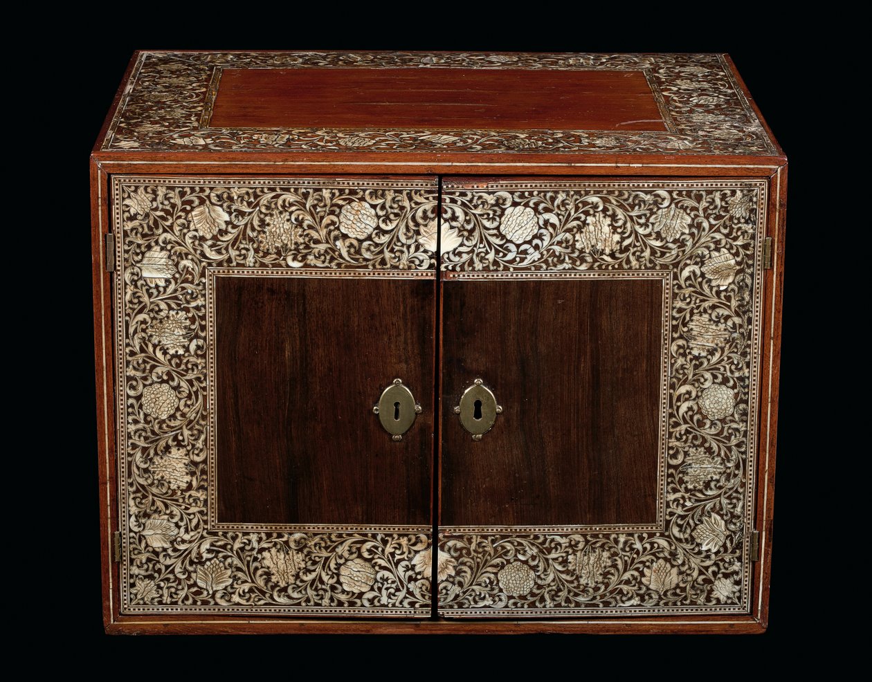 Gabinete mogol, Gujarat o Sindh, India Occidental de Indian School
