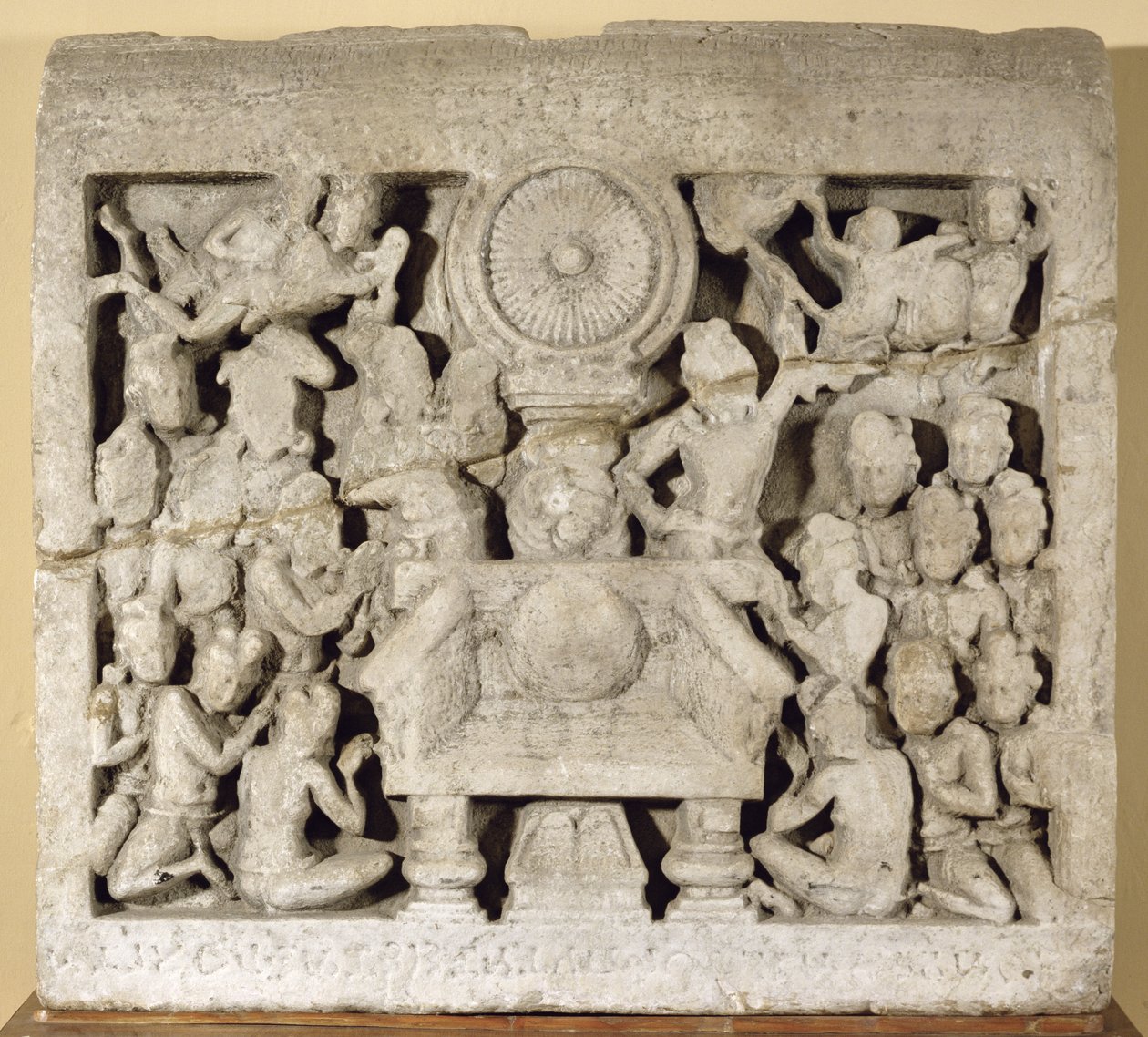 La adoración de los símbolos budistas, Amaravati de Indian School