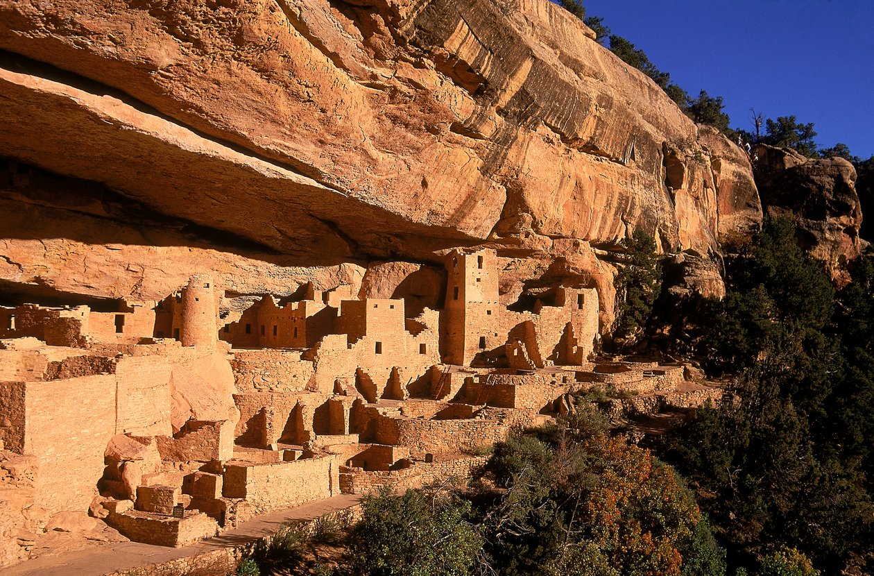 Mesa Verde es un Parque Nacional de Estados Unidos situado en el extremo suroccidental de Colorado. de Ira Block