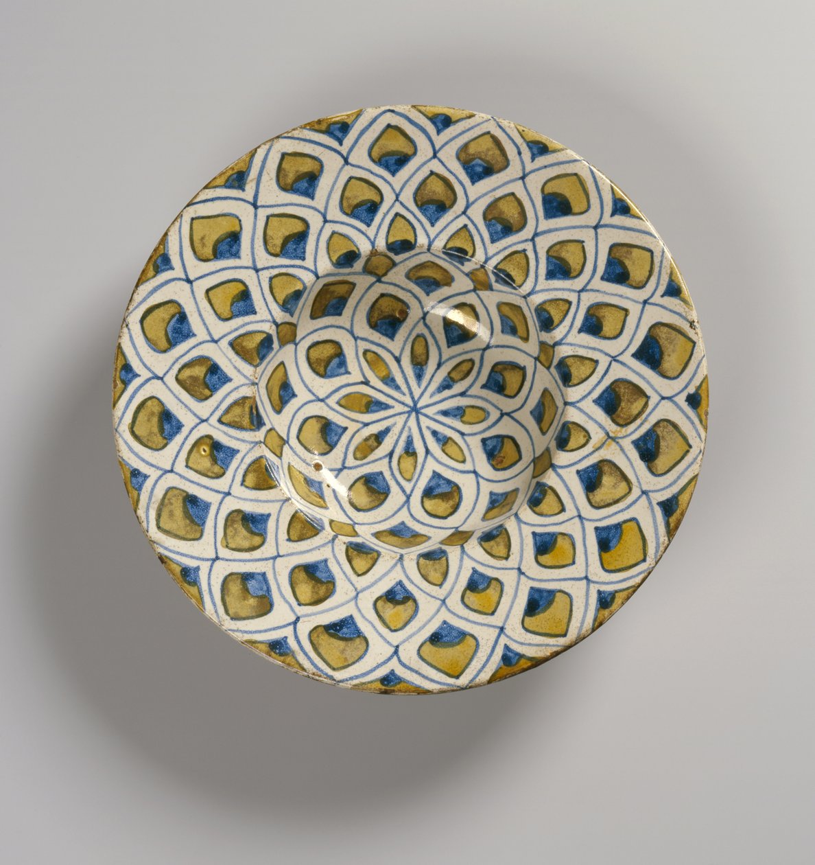 Plato decorado, morisco (faenza) de Islamic School