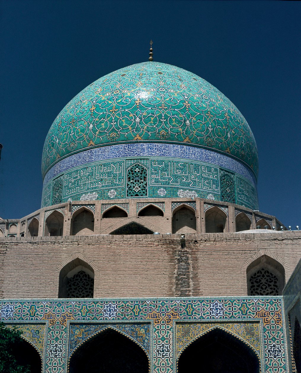 Vista de la Mezquita del Shah (también conocida como Mezquita del Imán) de Islamic School