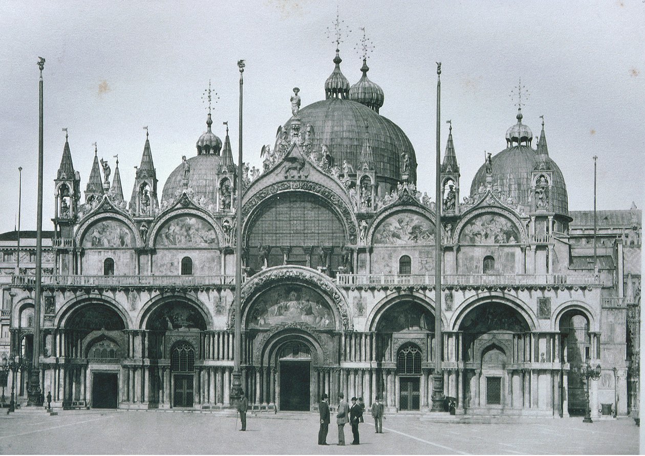 Vista de la Basílica de San Marcos de Italian Photographer