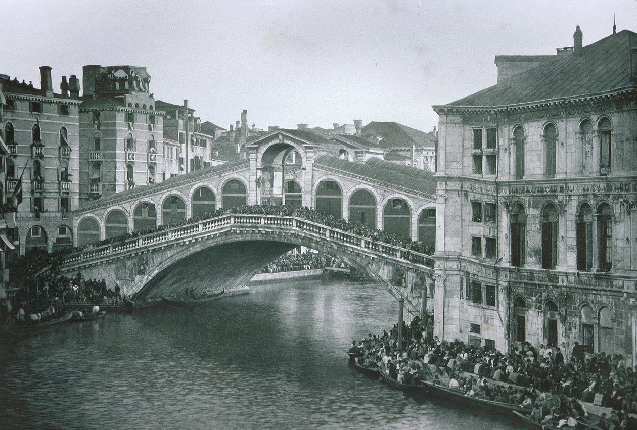Vista del Puente de Rialto de Italian Photographer