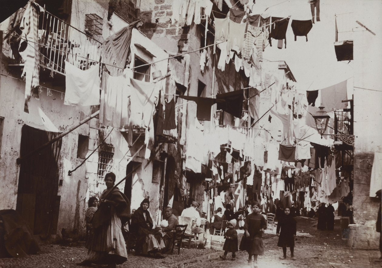 Una Calle Característica en Palermo, 1920 de Italian Photographer