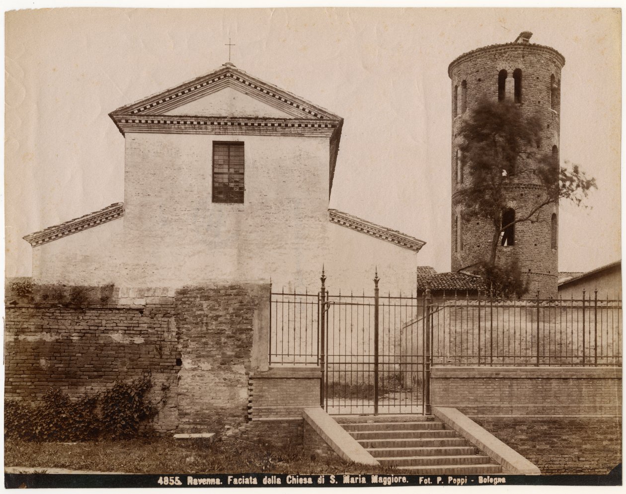 Iglesia de Santa María la Mayor, Rávena, Emilia-Romaña, Italia de Italian Photographer