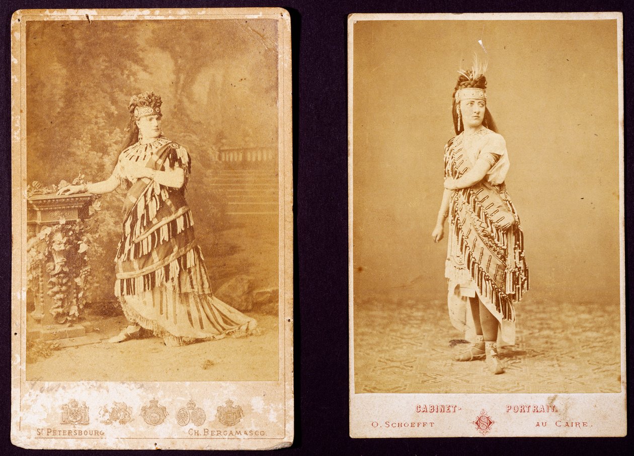 Teresa Stolz y Antonietta Pozzoni con vestuario para Aida de Italian Photographer