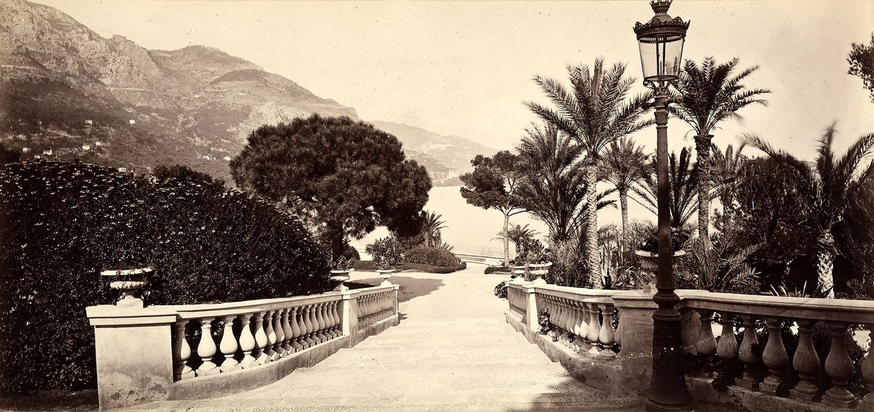 El jardín del Casino de Montecarlo, en el Principado de Mónaco de Italian Photographer