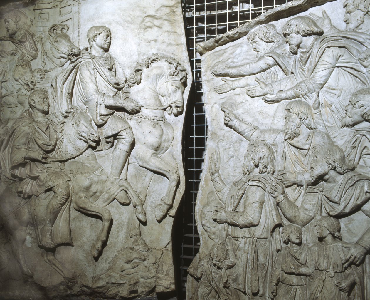 Molde de parte del relieve de la Columna de Trajano, Roma de Italian School