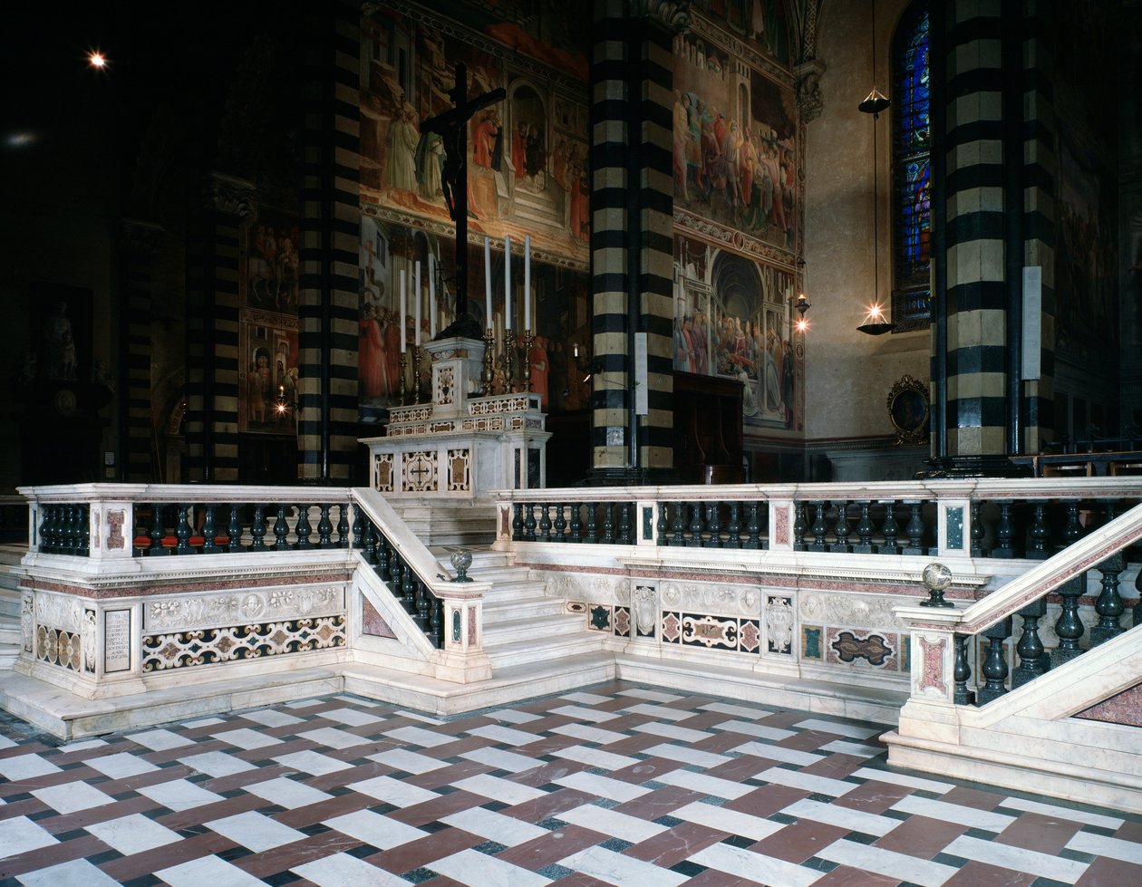 Vista interior de la catedral de Santo Stefano de Prato de Italian School