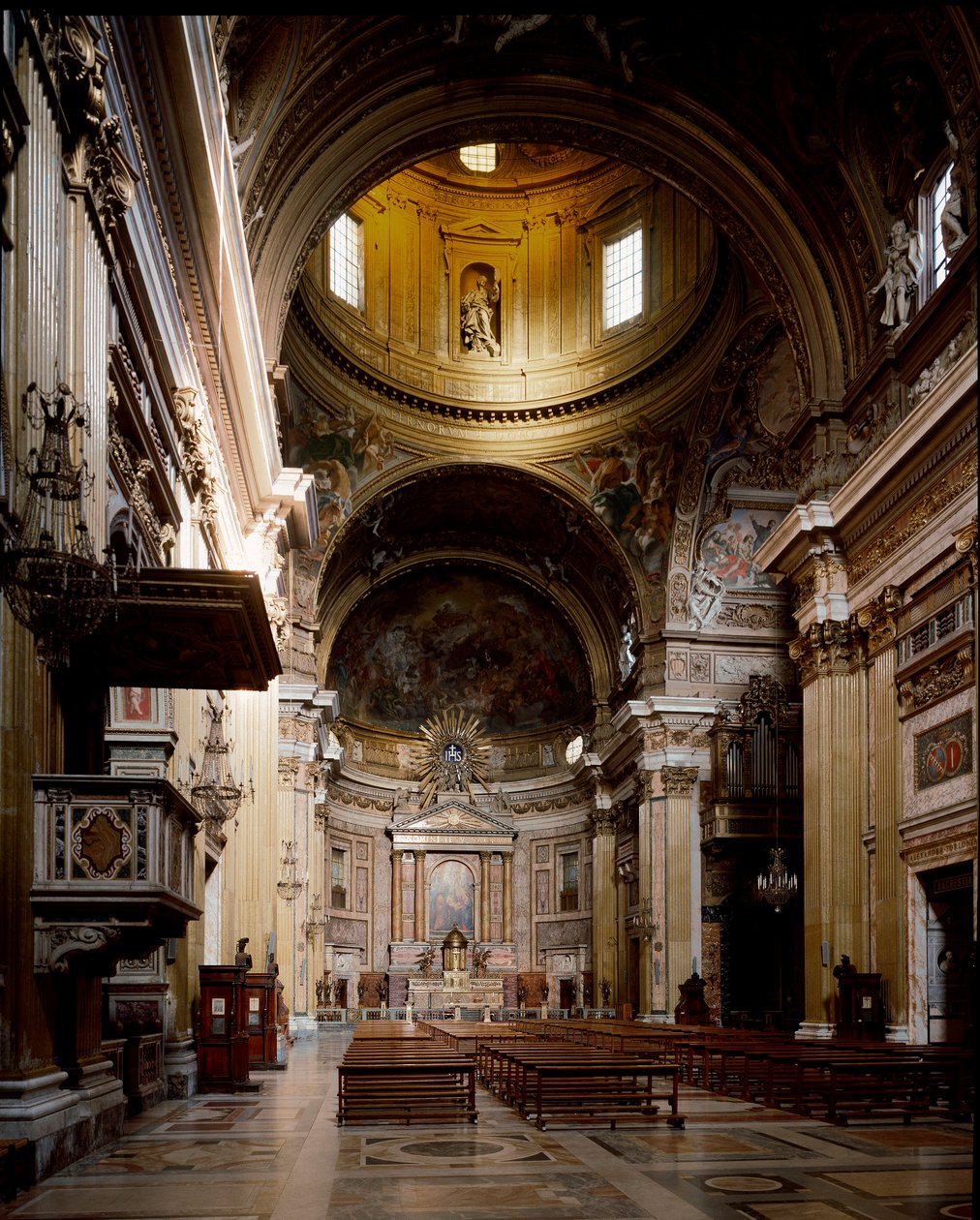 Vista interna de la Iglesia Jesuita del Gesù de Italian School