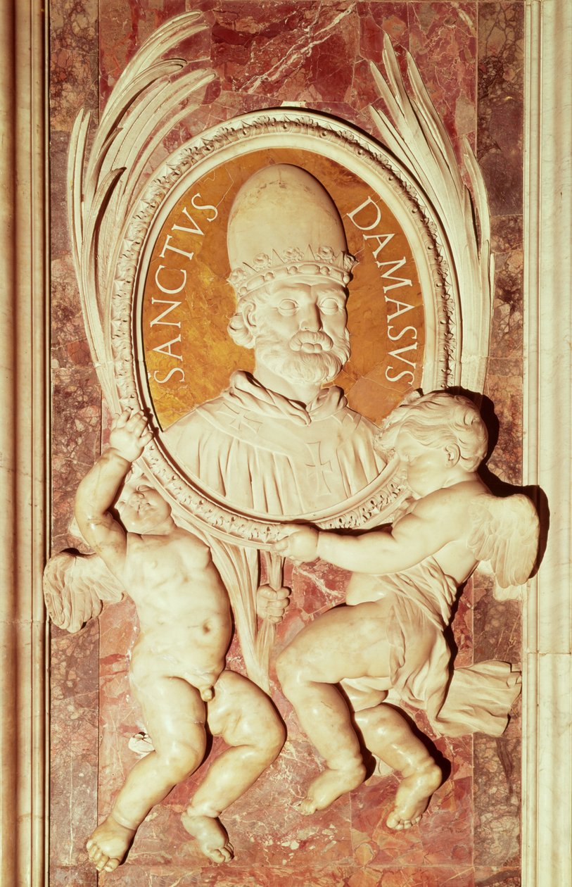 Relieve de Dámaso I (c.304-84) en un pilar de la nave de Italian School