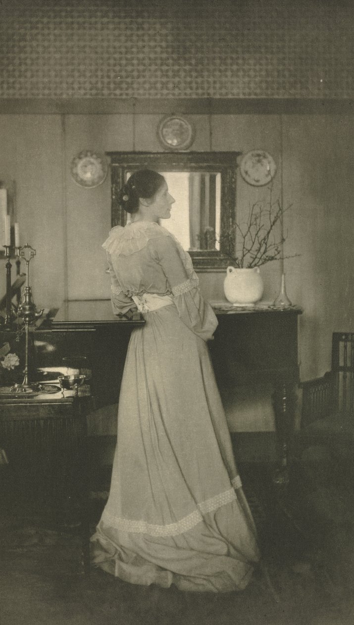 Camera Work: Portrait of Mrs. C. de J. Craig Annan