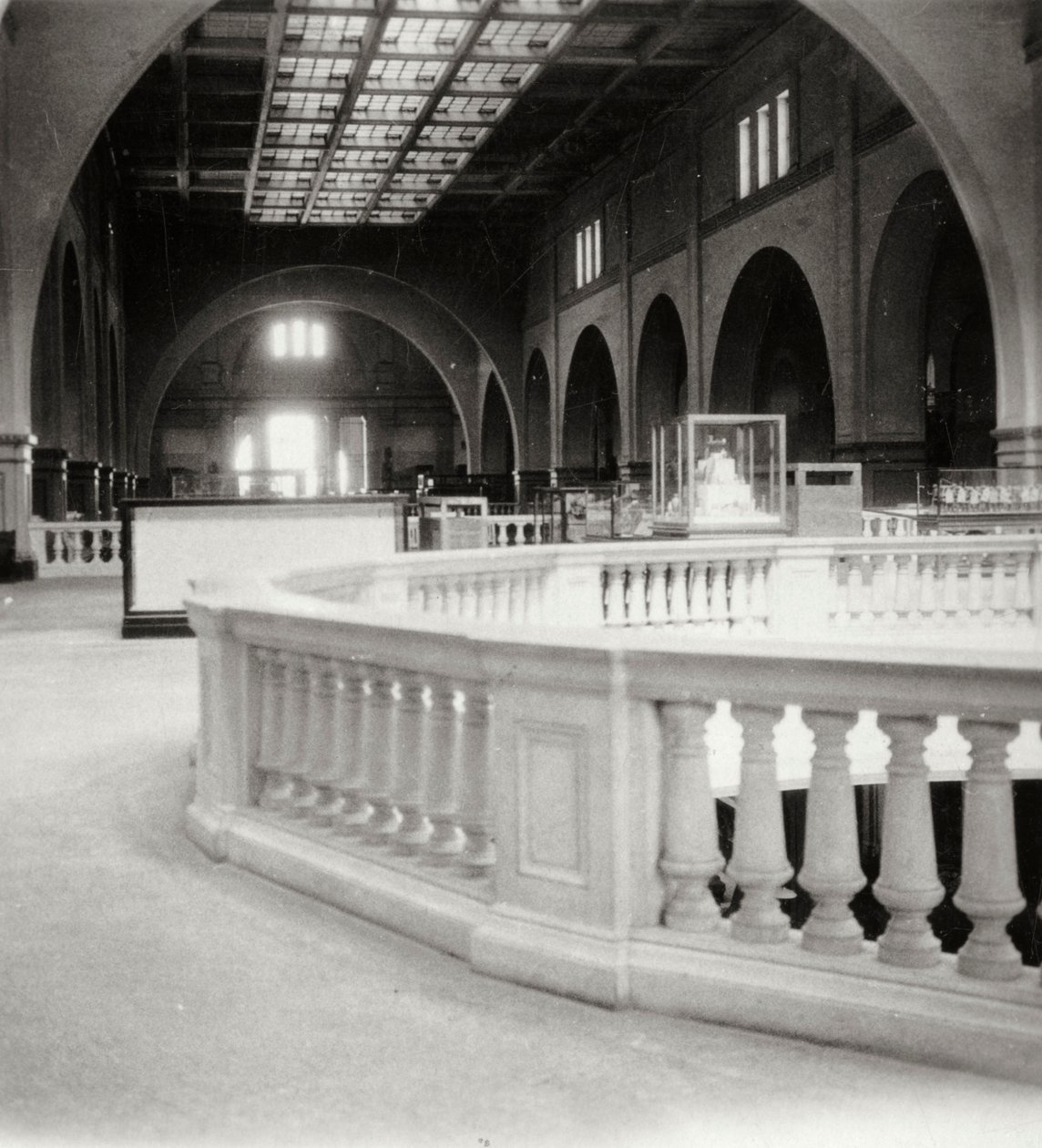 Entrada al Museo, El Cairo, Egipto de J. Dearden Holmes