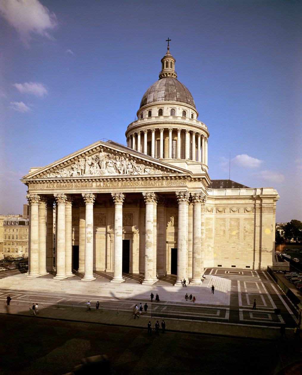 Vista de la fachada, construida entre 1757-90 de Jacques Germain Soufflot