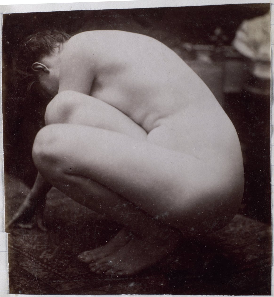 Estudio de un modelo de desnudo femenino, visto de lado, en el estudio de Jacques de Lalaing, estudio preliminar para elemento de fuente en Musee des Beaux arts, Tournai y para fuente circular de Jacques Lalaing (attributed to)