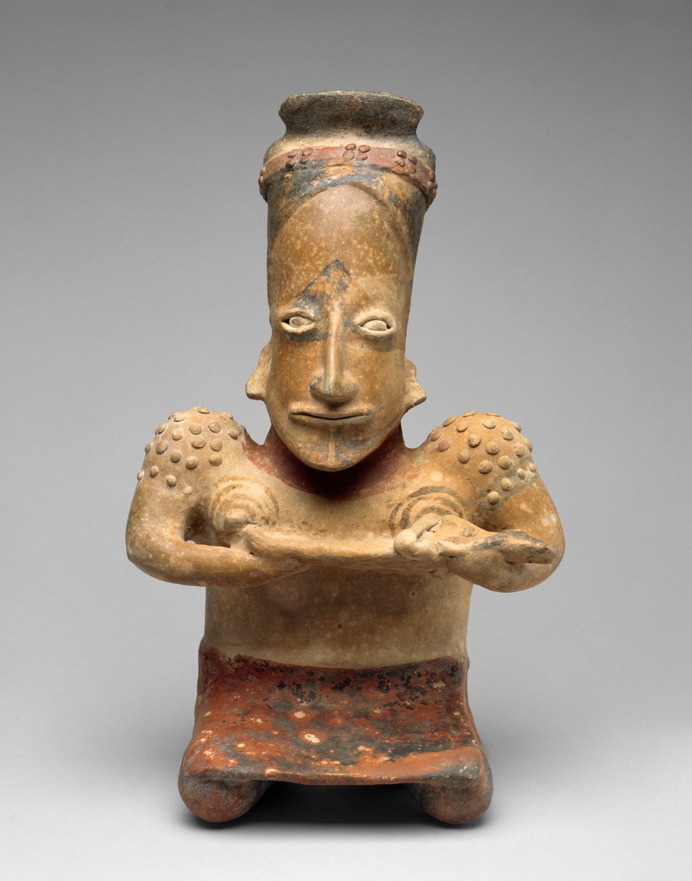 Mujer arrodillada amamantando a un bebé, Proto-Clásico, 100 a.C.-300 d.C. de Jalisco