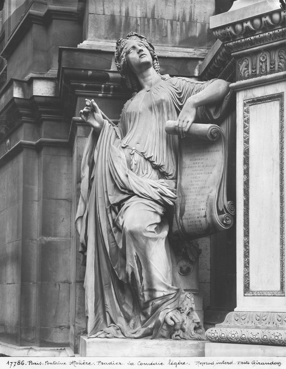 Fuente de Moliere, Comedia ligera, 1844 (mármol) (detalle) de James Pradier