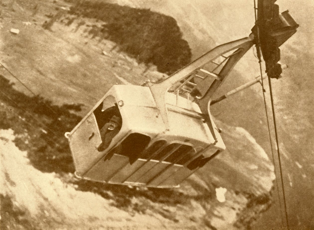 Un columpio en el espacio, c. 1930 de James