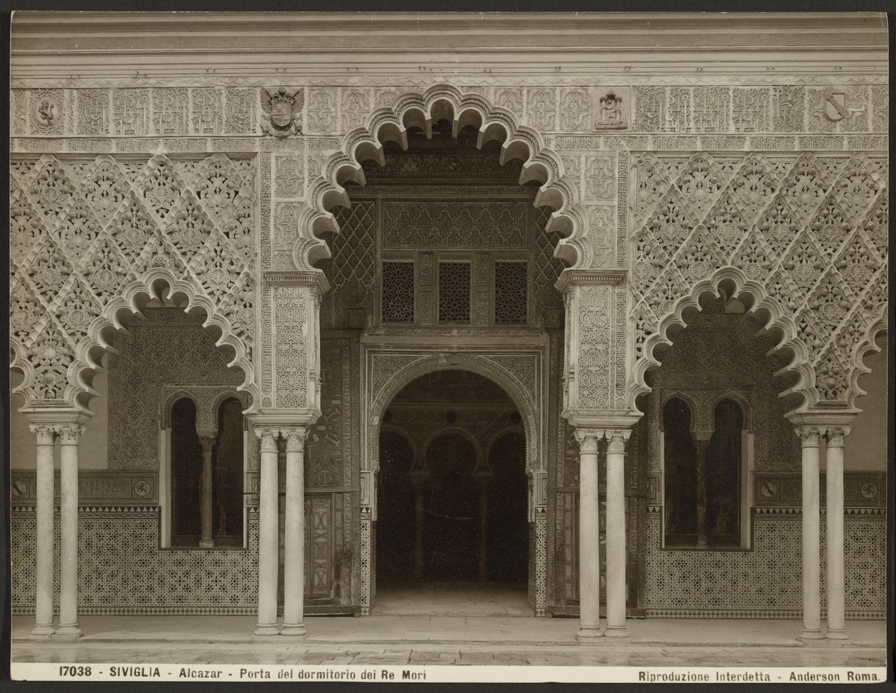 Alcázar, puerta al dormitorio de los reyes moros de James Anderson