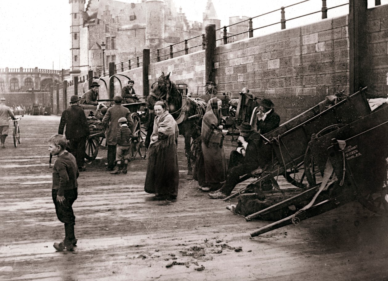 Escena callejera, Amberes, 1898 de James Batkin
