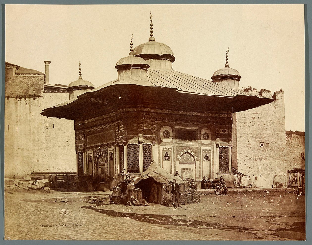 «Fuente del sultán Selim» [Estambul. Fuente del sultán Selim] de James Robertson