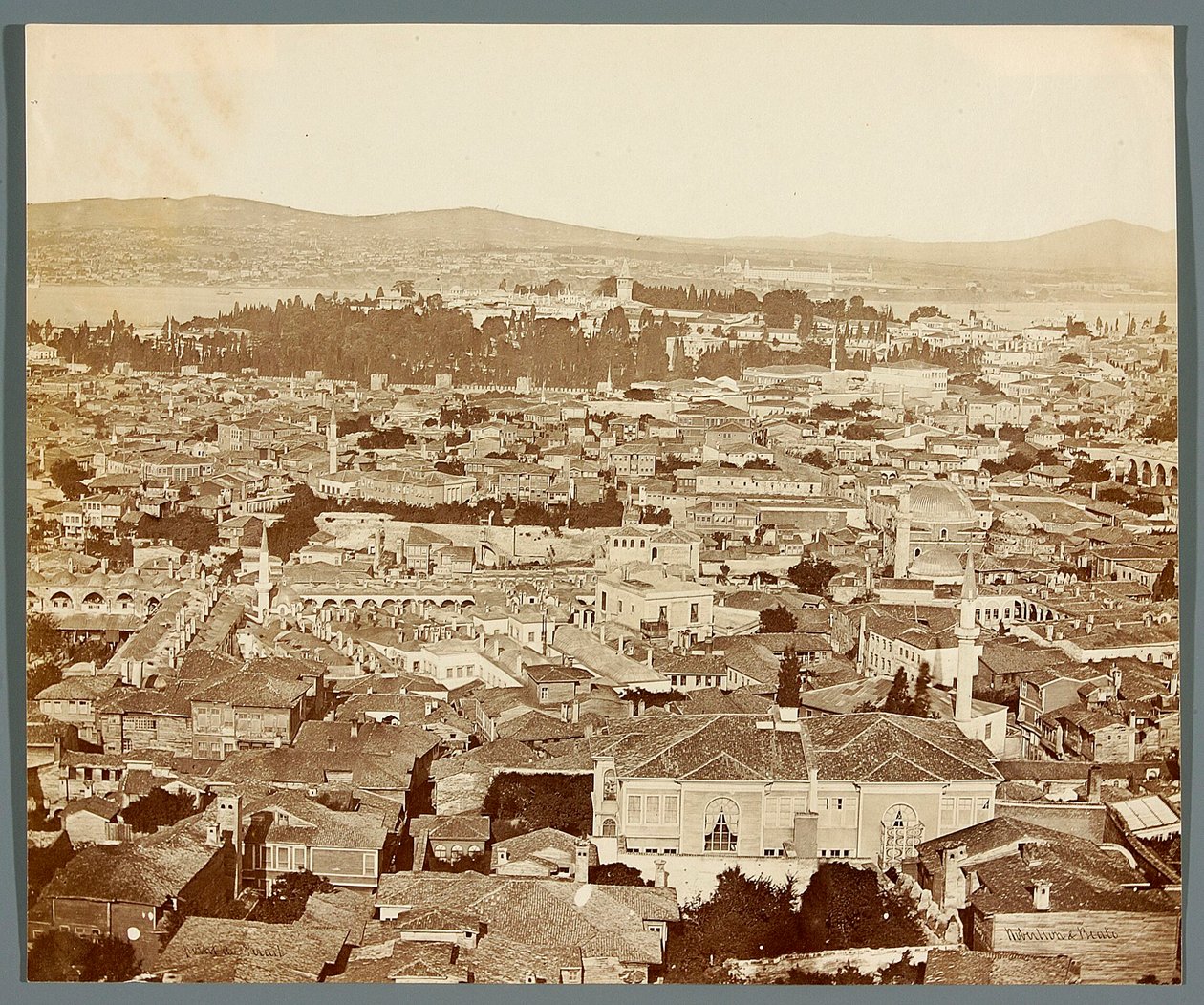 «Point du Serail» [Estambul. Panorama de la ciudad] de James Robertson