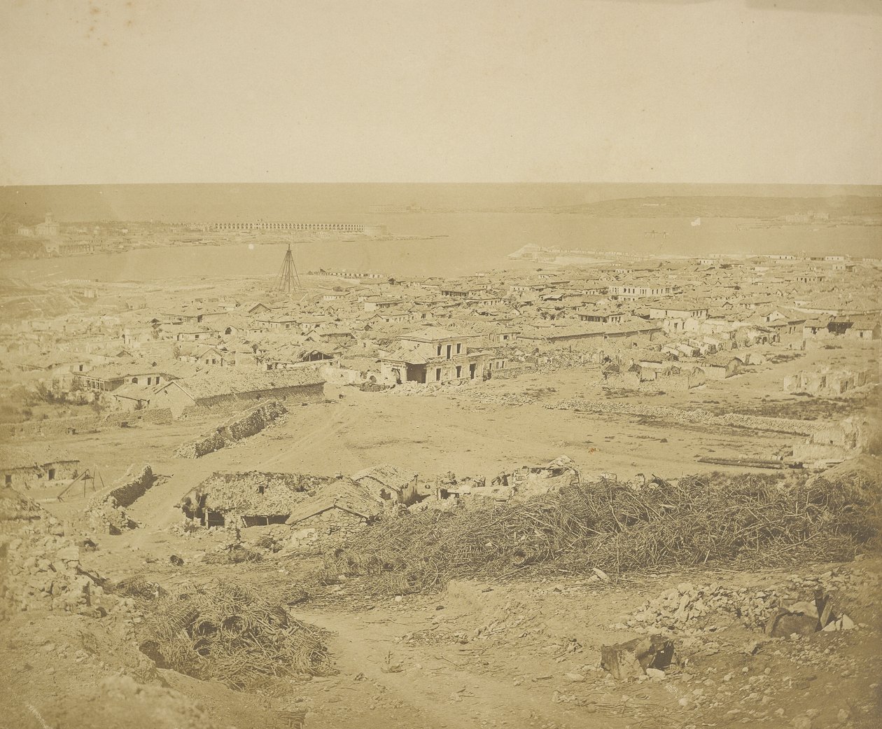 Vista de Sebastopol después de la caída, tomada desde Malakoff de James Robertson