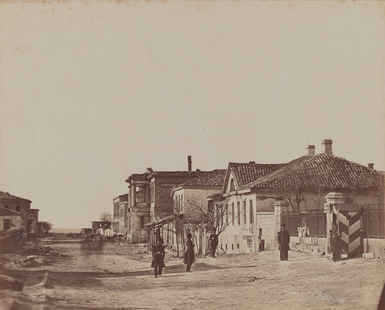 Vista de la calle con soldados de James Robertson