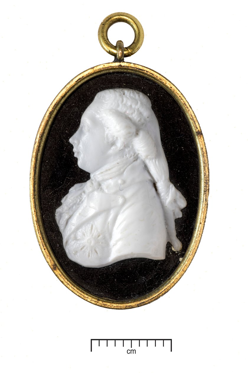 Jorge IV, como príncipe de Gales, c.1790 (vidrio blanco en marco de metal dorado) de James Tassie