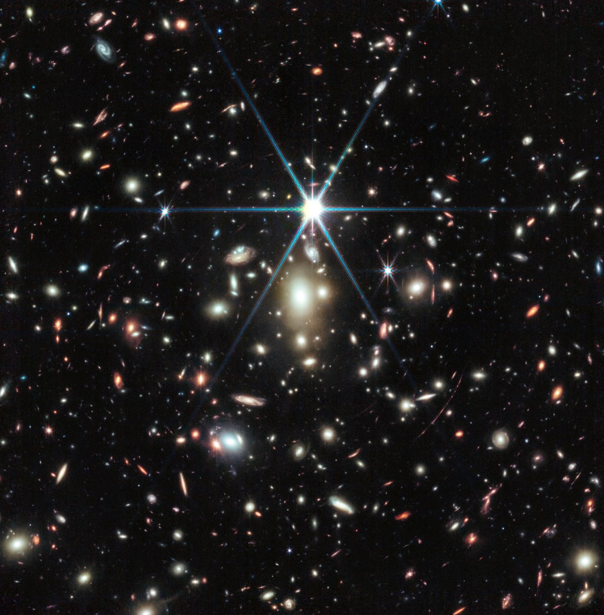 Arco del amanecer (Imagen NIRCam) de James Webb Space Telescope (NASA)