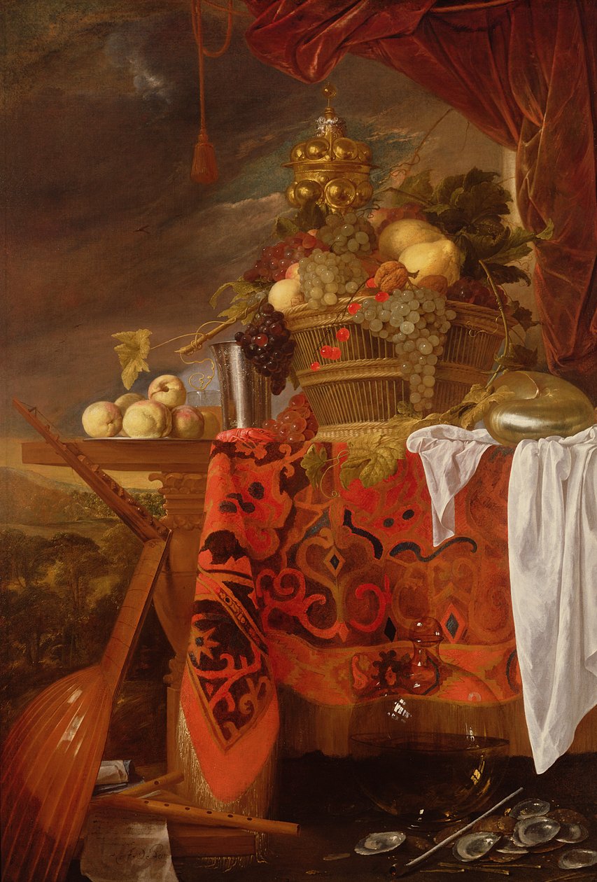 Una cesta de frutas mixtas con copa dorada, cáliz de plata, nautilus, vaso y duraznos en un plato de Jan Davidsz de Heem