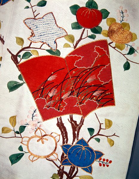 (detalle) de un Uchikake o sobre-vestido formal de Japanese School