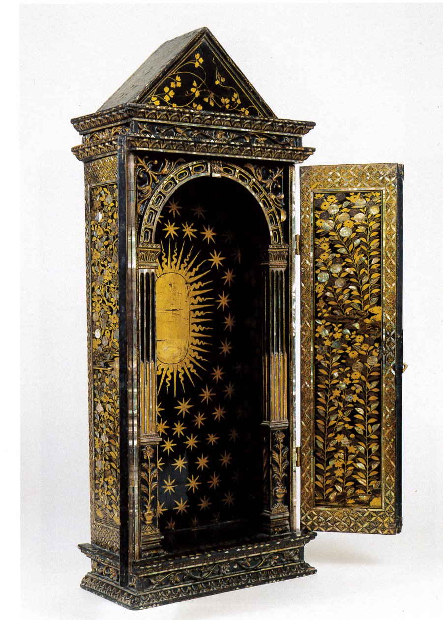 Santuario portátil cristiano Namban, diseñado para contener una estatuilla religiosa, período Momoyama de Japanese School