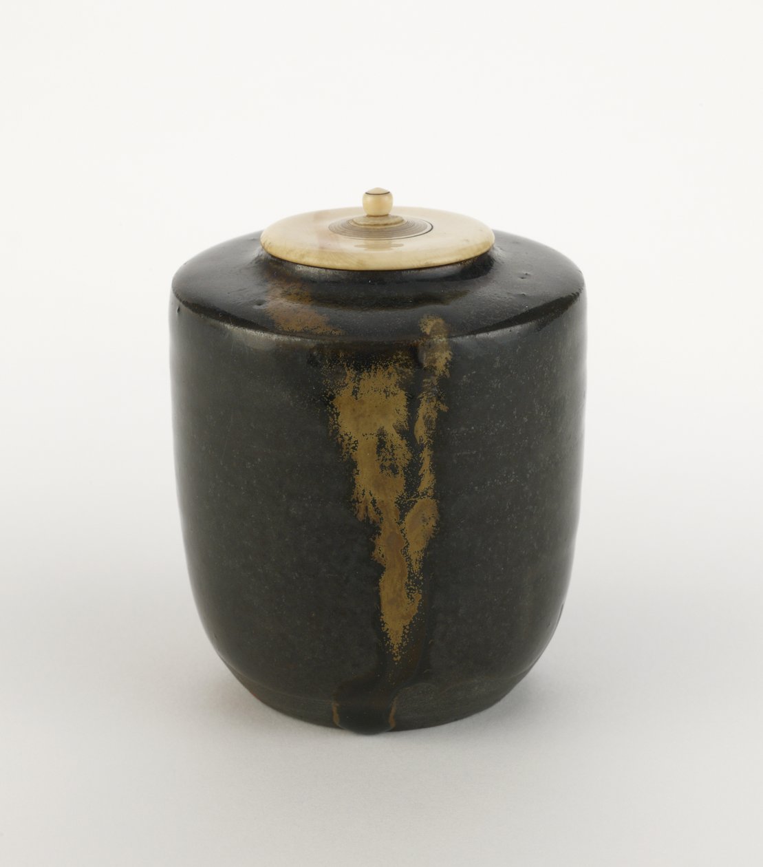 Caddy de té de cerámica Seto, tipo katatsuki de Japanese School