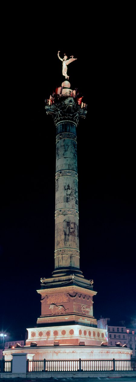 Vista de la columna de julio en la Place de la Bastille en París de Jean Antoine Alavoine