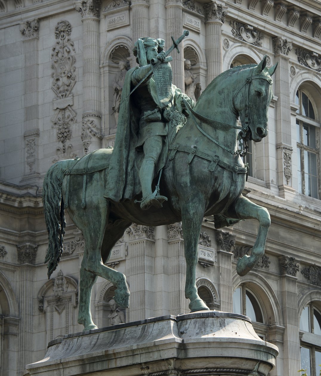 Estatua ecuestre del preboste de los comerciantes de París Etienne Marcel de Jean Antoine Marie Idrac