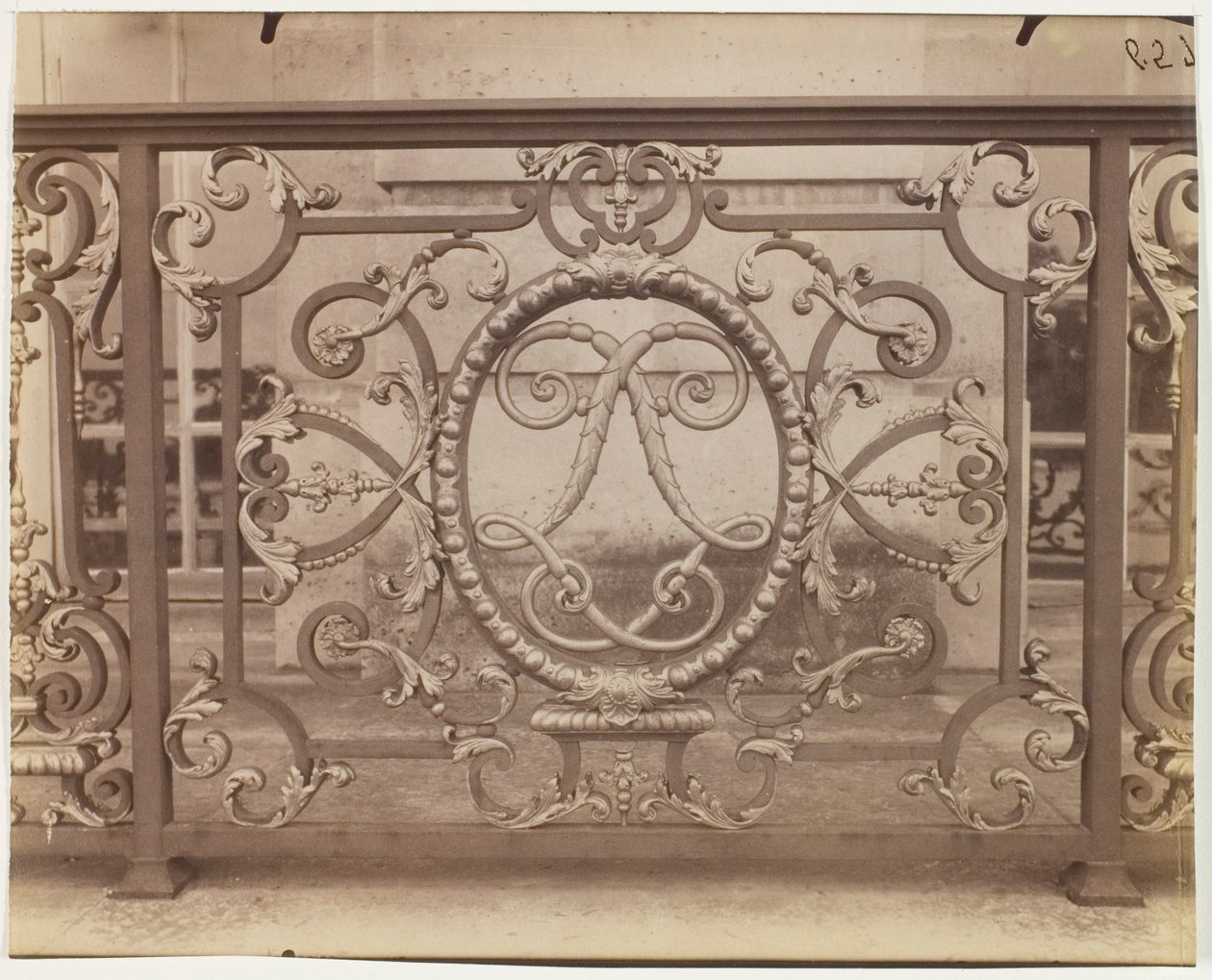 Versalles, Grille du Chateau de Jean Eugène Auguste Atget
