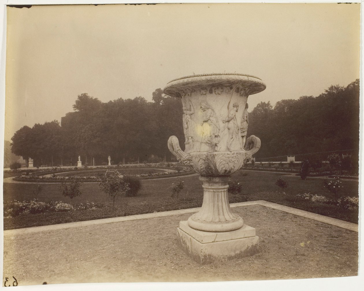 Versalles, Jarrón de Cornu de Jean Eugène Auguste Atget