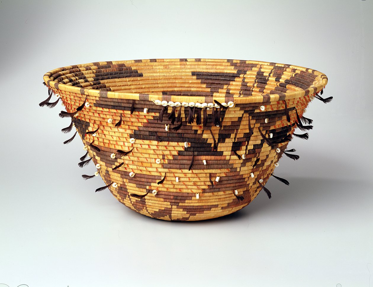 Cesta de Dote o Pubertad de Niñas, Pomo, Pinoleville, California de Jenny Hughes