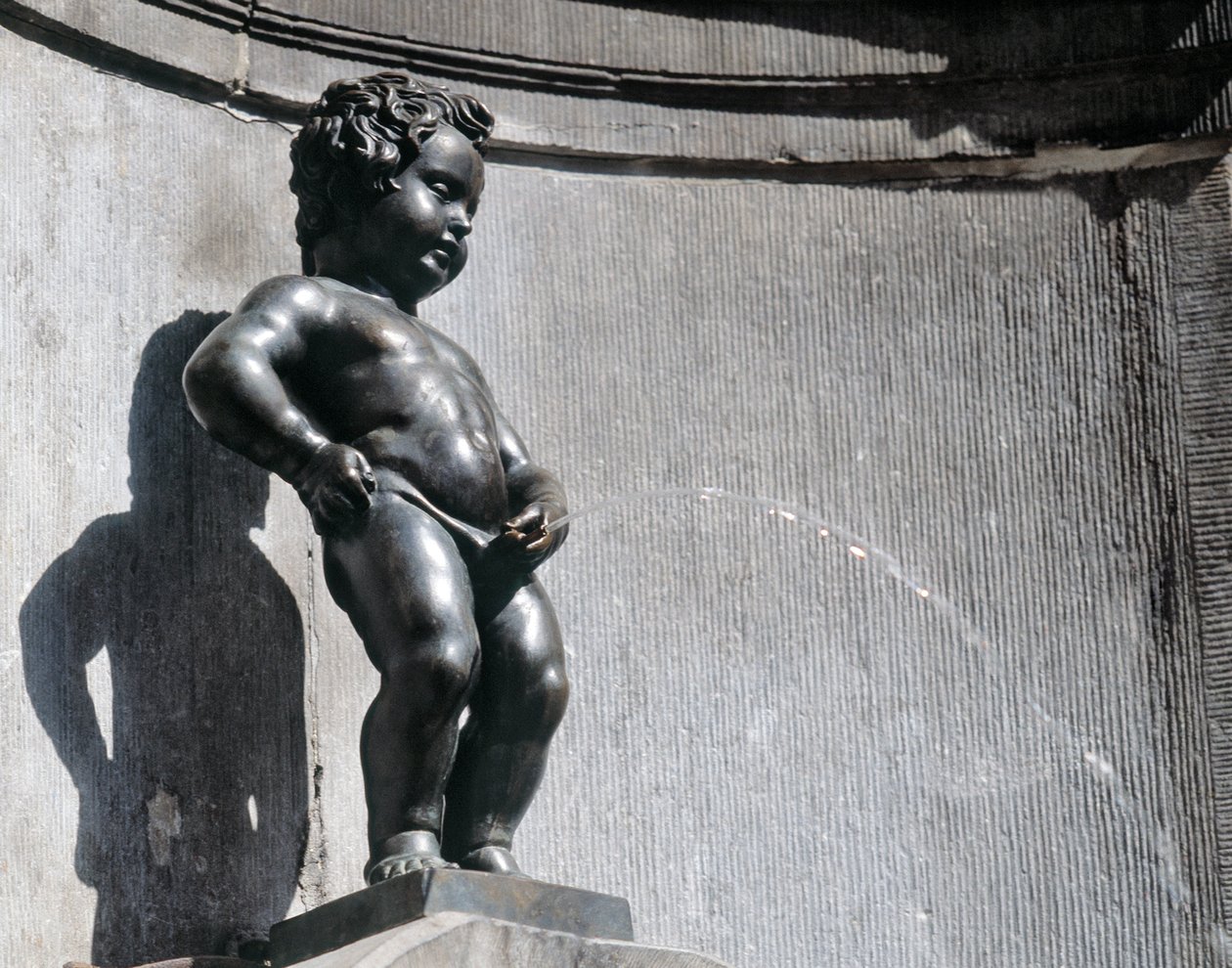 Manneken Pis, 1619 de Jerome the Elder Duquesnoy