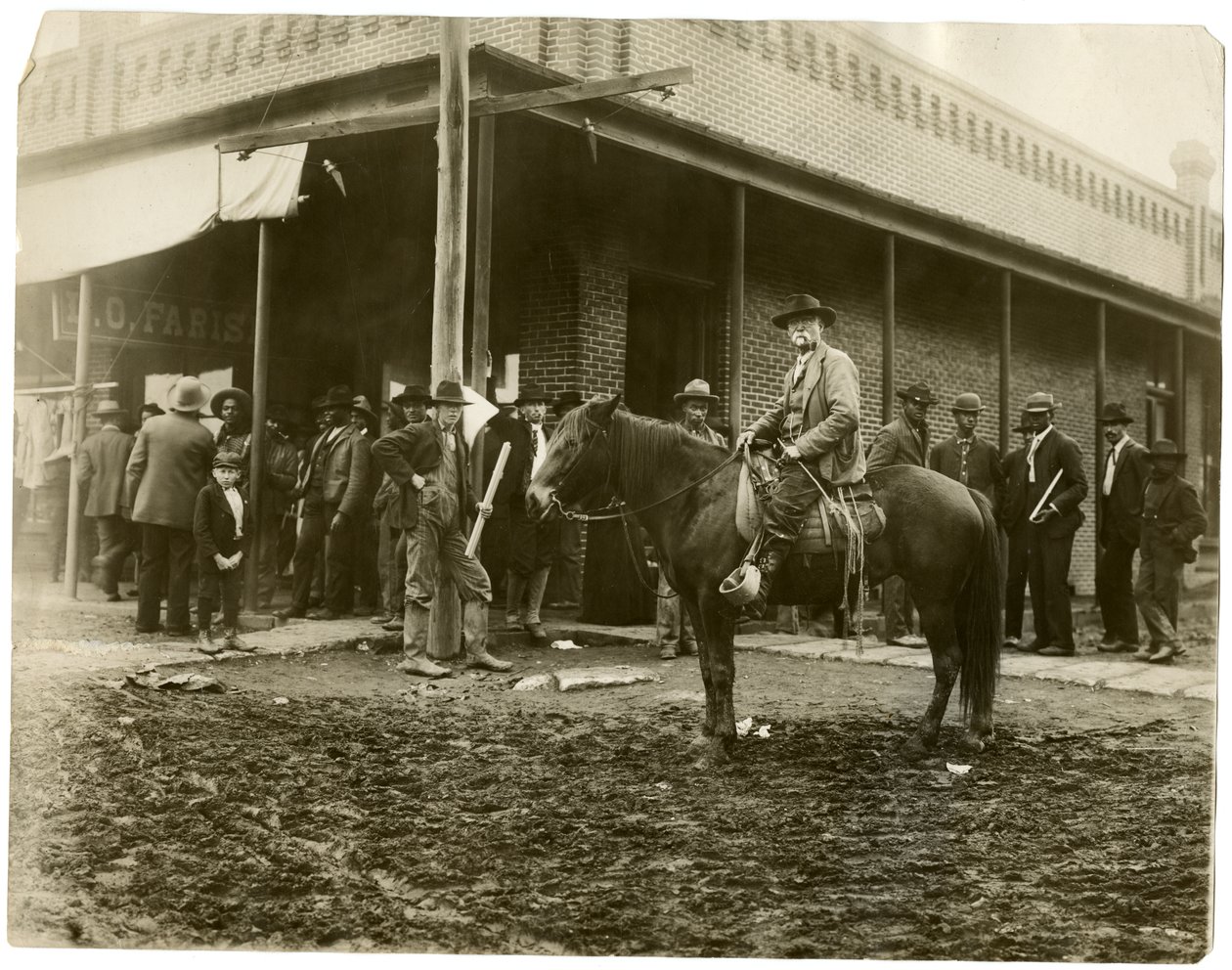 Escena callejera en Arkansas de Jessie Tarbox Beals