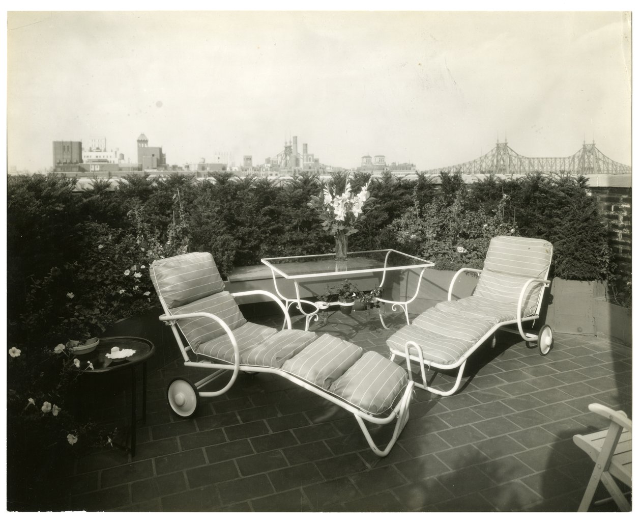Sra. Alice Woodward Rhinehardt, 400 E 52 St, Nueva York, EE.UU., c.1905-40 de Jessie Tarbox Beals