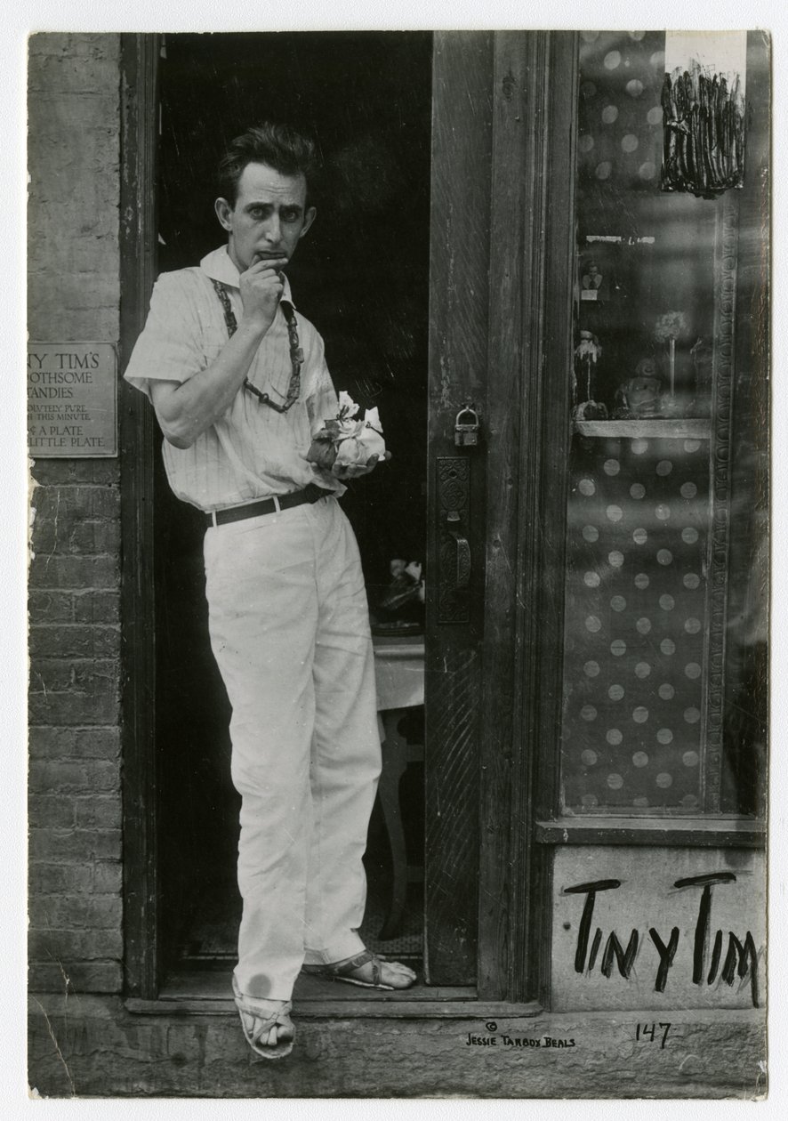 Tiny Tim, Greenwich Village, Nueva York, EE.UU., c.1915-22 de Jessie Tarbox Beals