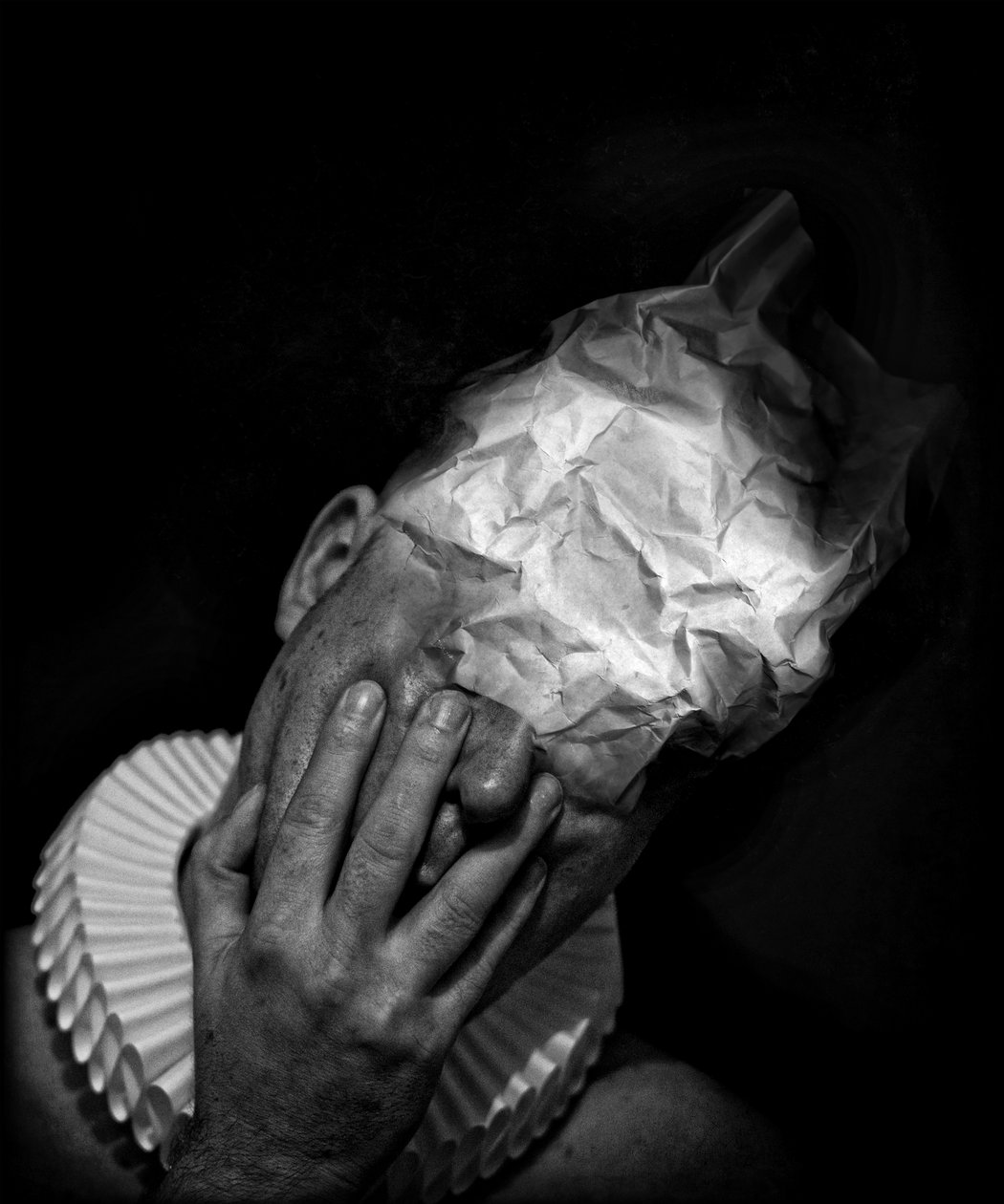 La muerte de un payaso (serie), 2014 (arte fotográfico arte digital) de Johan Lilja