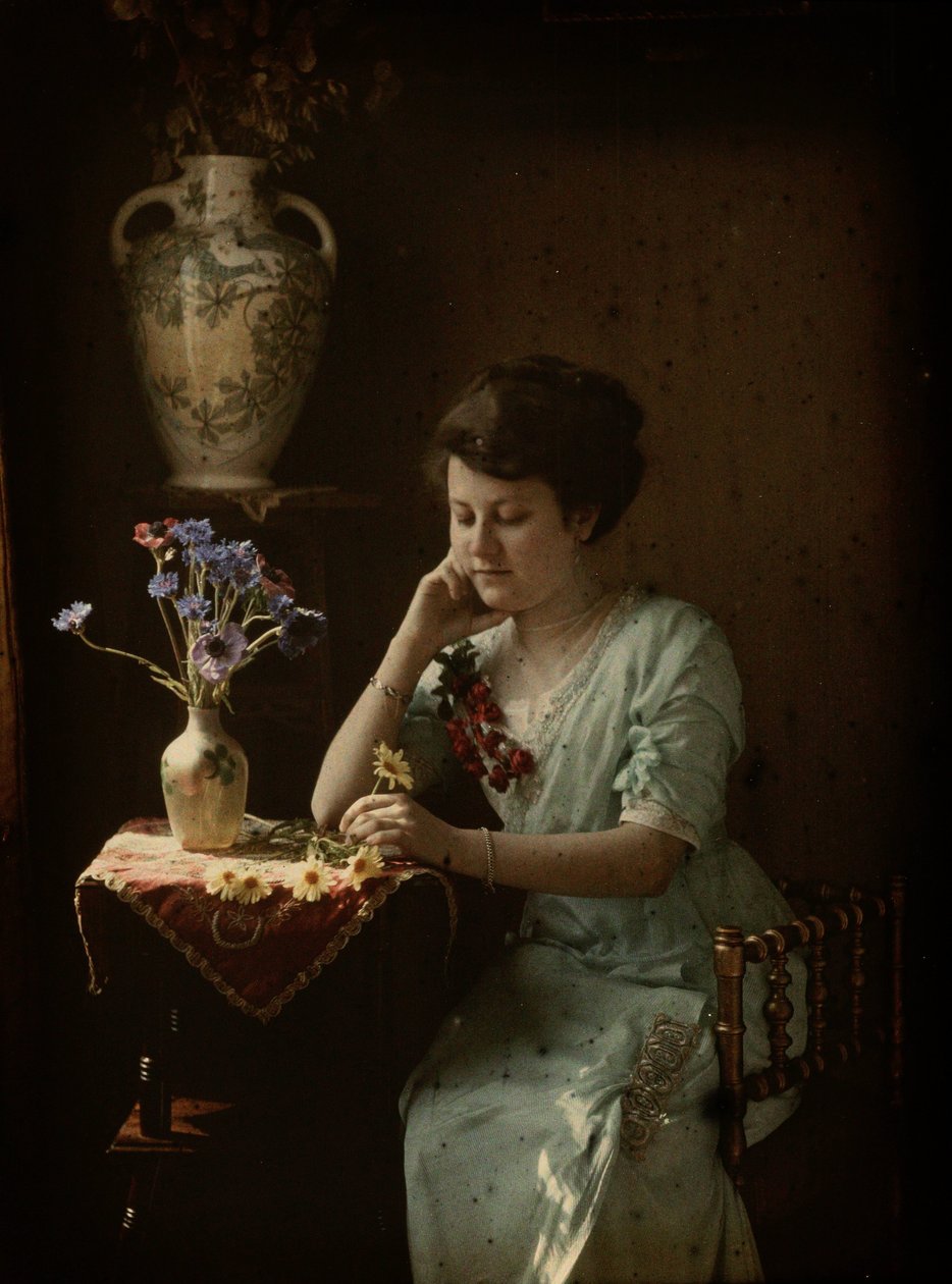 Mujer con flores de Johannes Hendrikus Antonius Maria Lutz