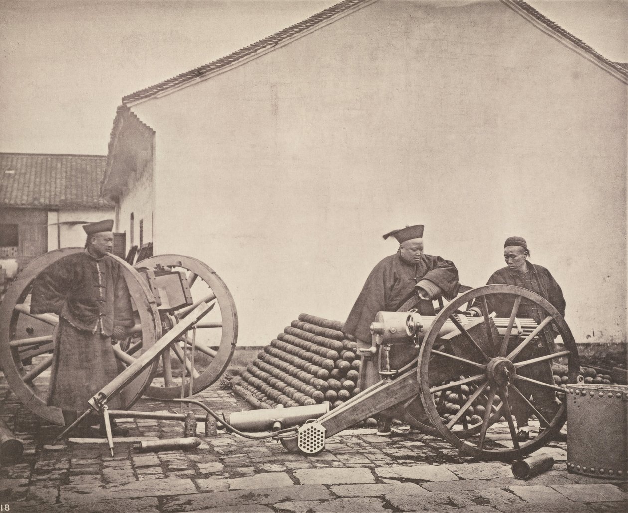 Escena en el arsenal de Nanking de John Thomson