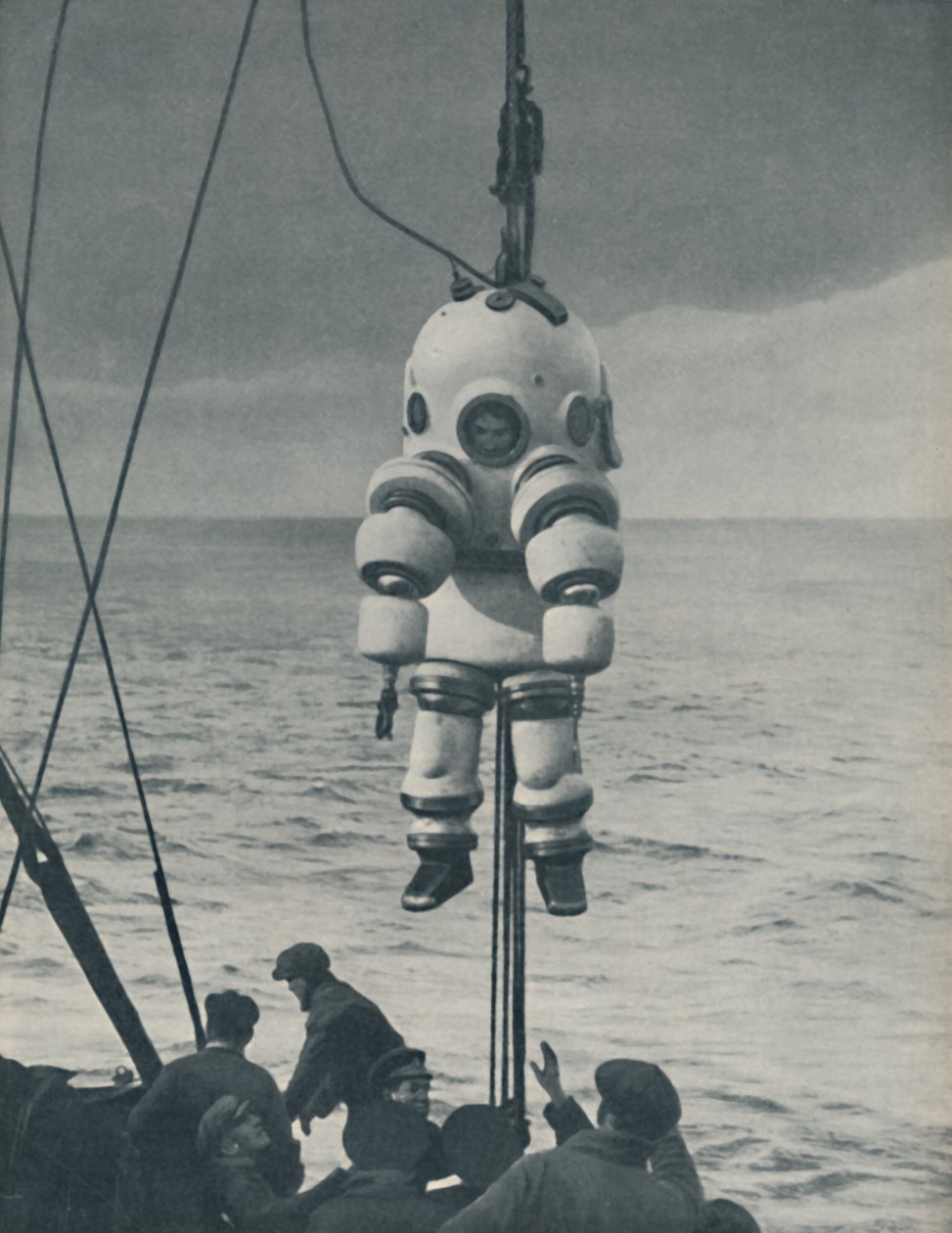La lucha eterna contra el mar: revestimiento blindado para el buzo de aguas profundas, c1935 de John Hammerton