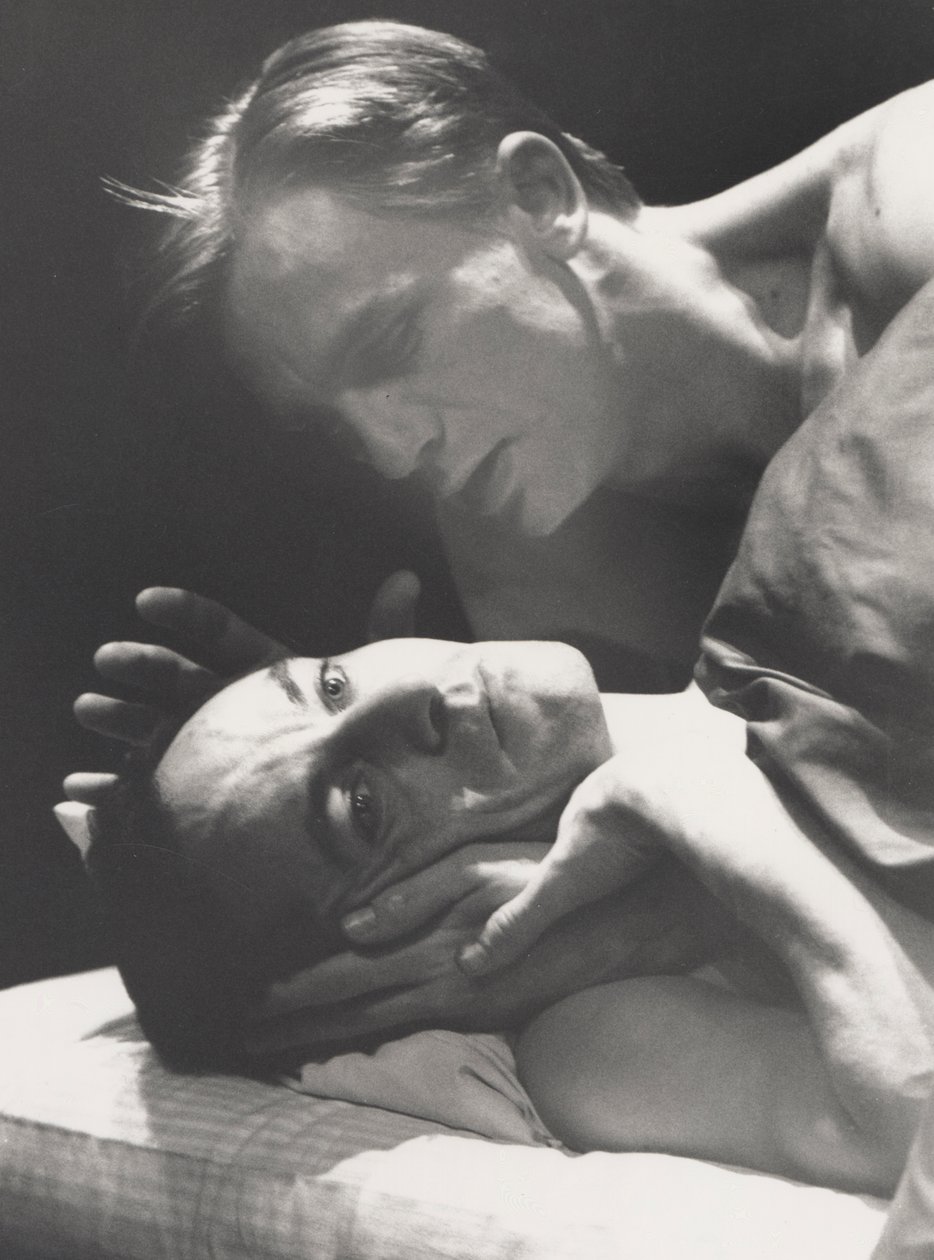 Angels In America escrita por Tony Kushner de John Haynes