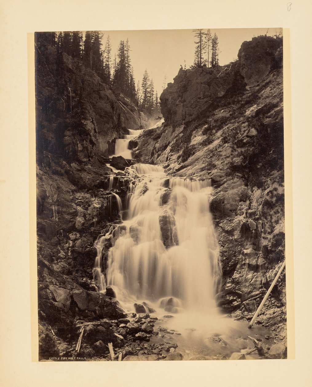 Cascadas de Little Fire Hole de John K. Hillers